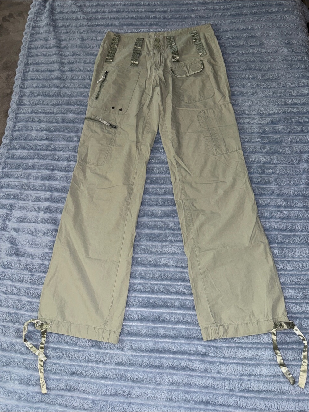 Y2K 725 Originals Utility Cargo Pants – Low-Rise Gorpcore Khaki